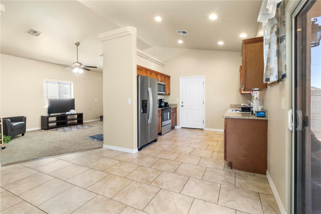 2644 Simms Avenue Kingman, AZ 86401 - Photo 26 of 40