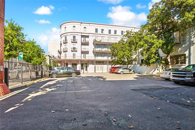 760 Magazine Street, Unit 203 New Orleans, LA 70130 - Photo 3 of 15