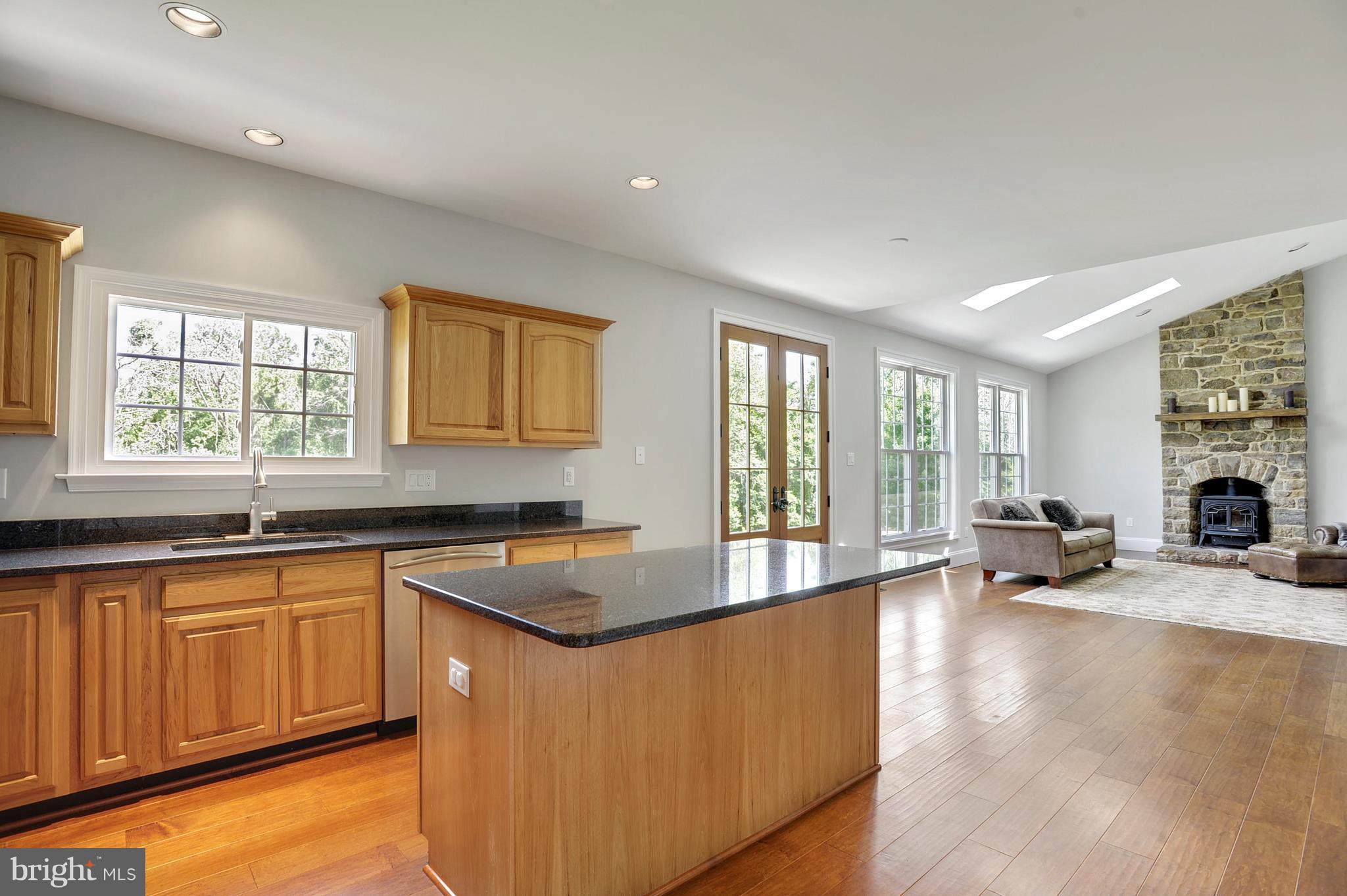 17870 Canby Road Leesburg, VA 20175 - Photo 7 of 30 Kitchen