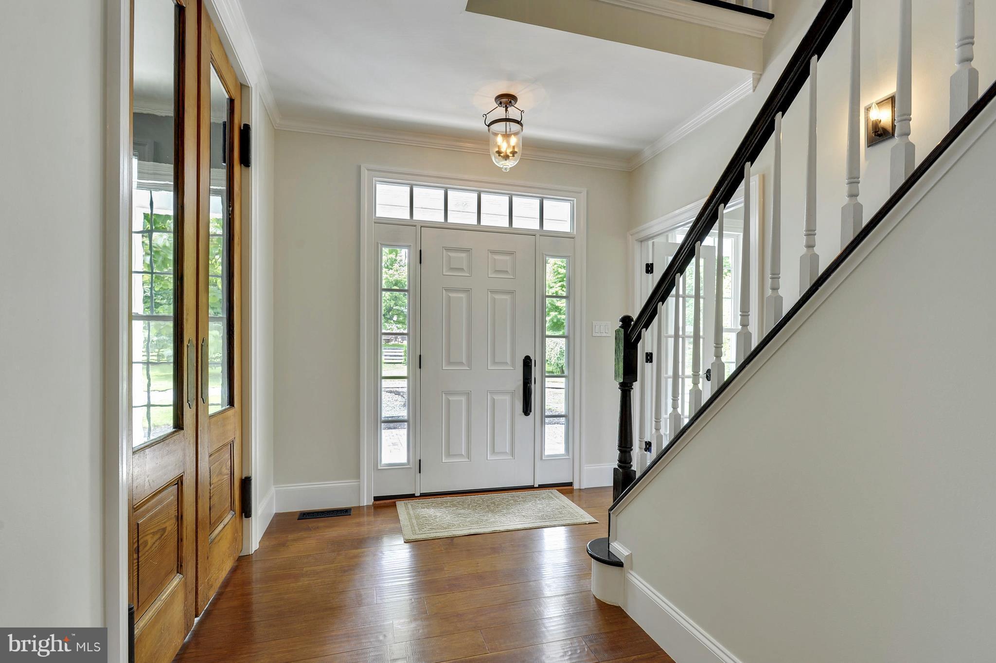 17870 Canby Road Leesburg, VA 20175 - Photo 10 of 30 Entryway