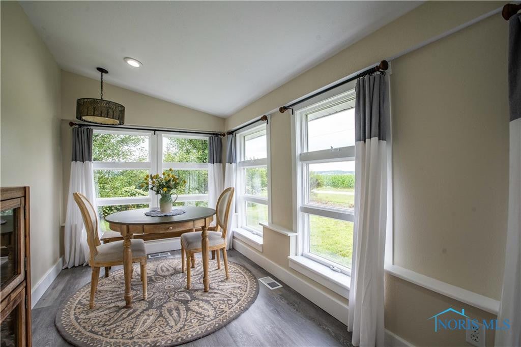 13647 Perry Road Grand Rapids, OH 43522 - Photo 18 of 50 Gallery Image 18
