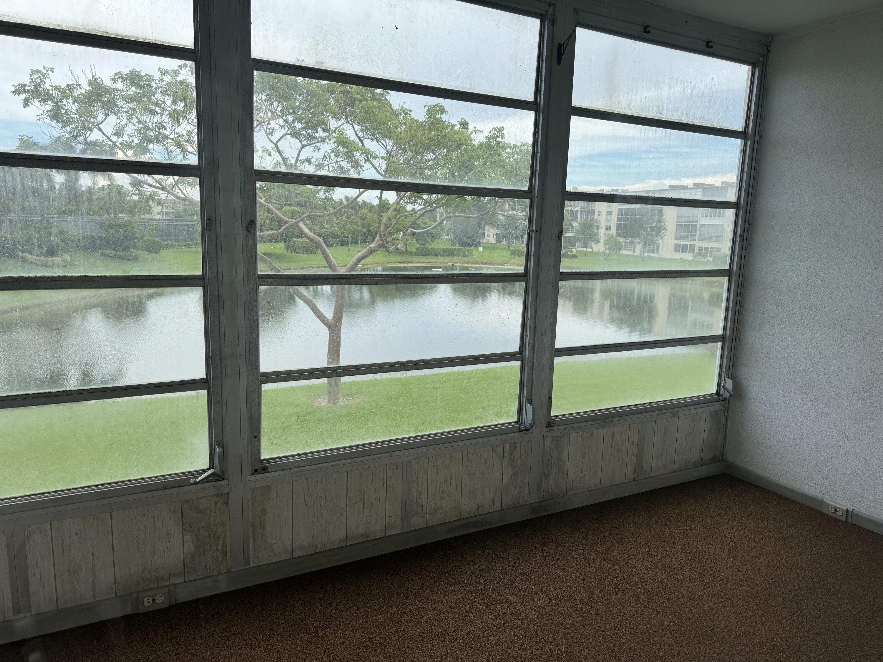 2039 Rexford A, Unit C Boca Raton, FL 33434 - Photo 14 of 27 patio