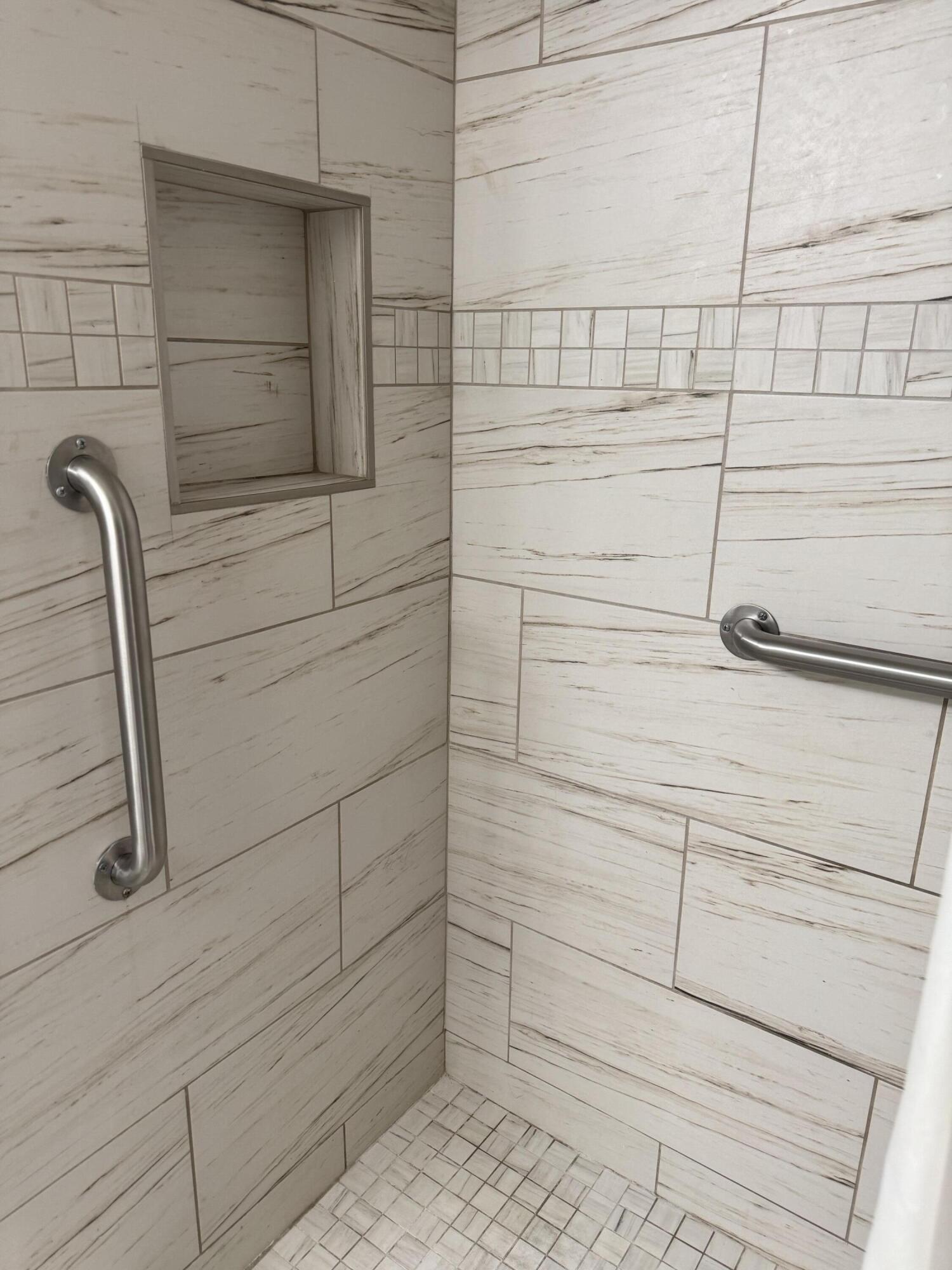 2039 Rexford A, Unit C Boca Raton, FL 33434 - Photo 18 of 27 master stepin shower