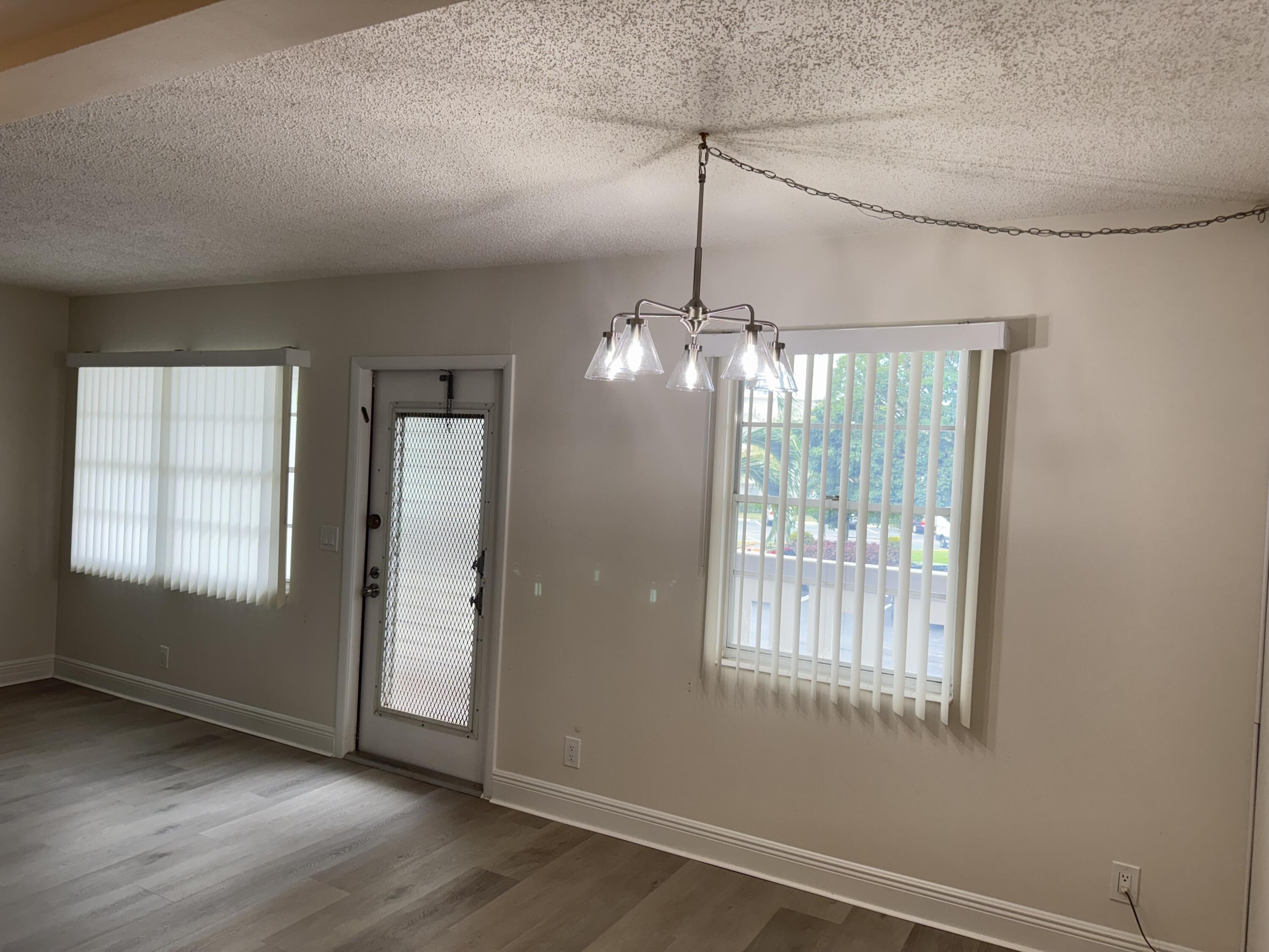 2039 Rexford A, Unit C Boca Raton, FL 33434 - Photo 3 of 27 entrance