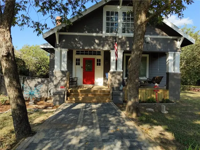 $3,000 | 1219 North 16th Street, Waco, TX 76707