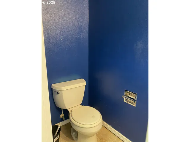 $240,000 | 722B Pioneer Road, Unit A, Brookings, OR 97415