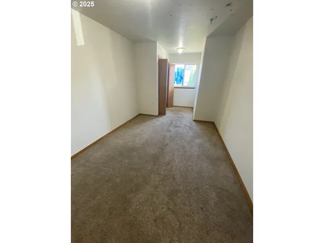 $240,000 | 722B Pioneer Road, Unit A, Brookings, OR 97415