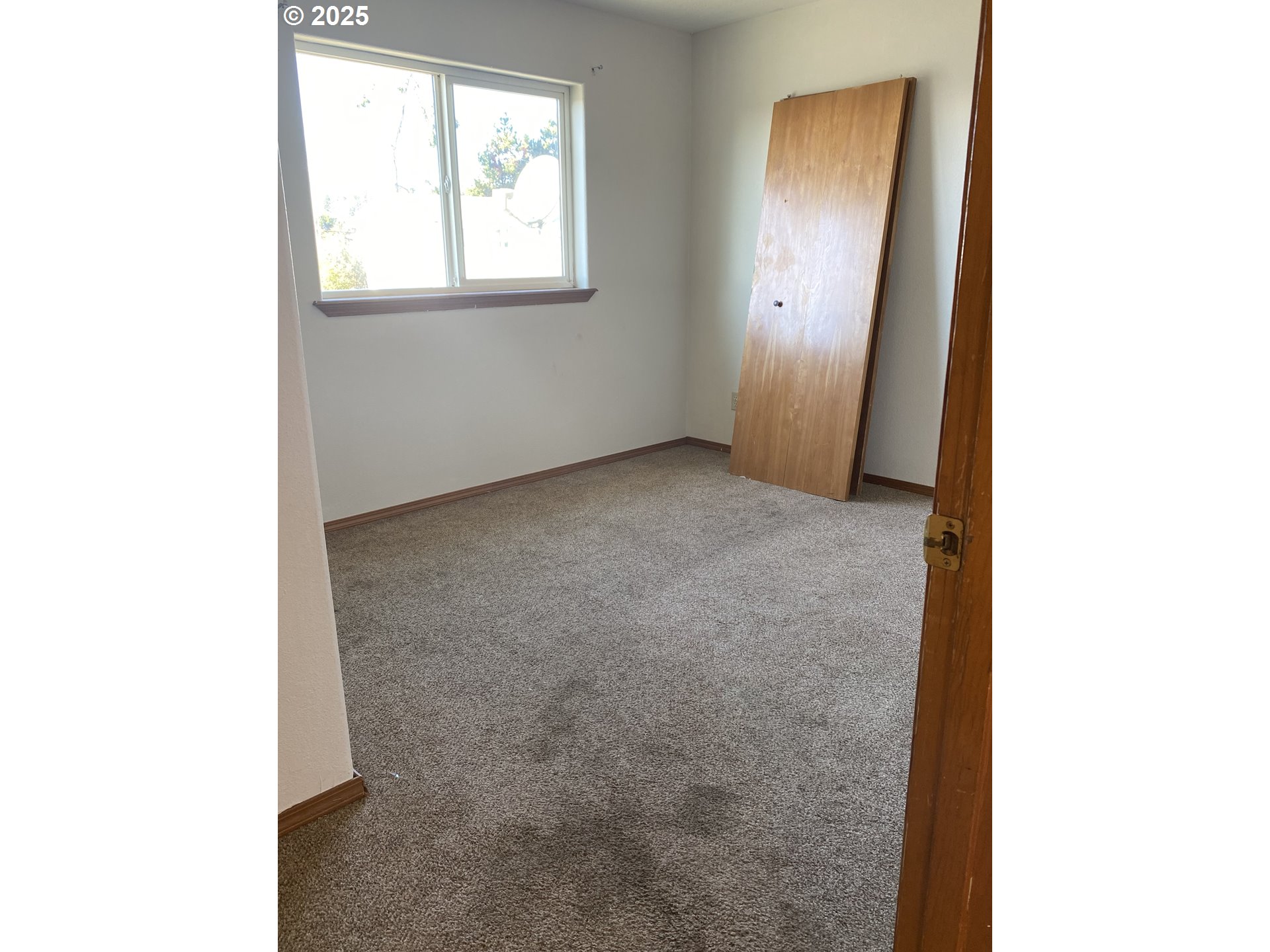 722B Pioneer Road, Unit A Brookings, OR 97415 - Photo 25 of 33 Gallery Image 25