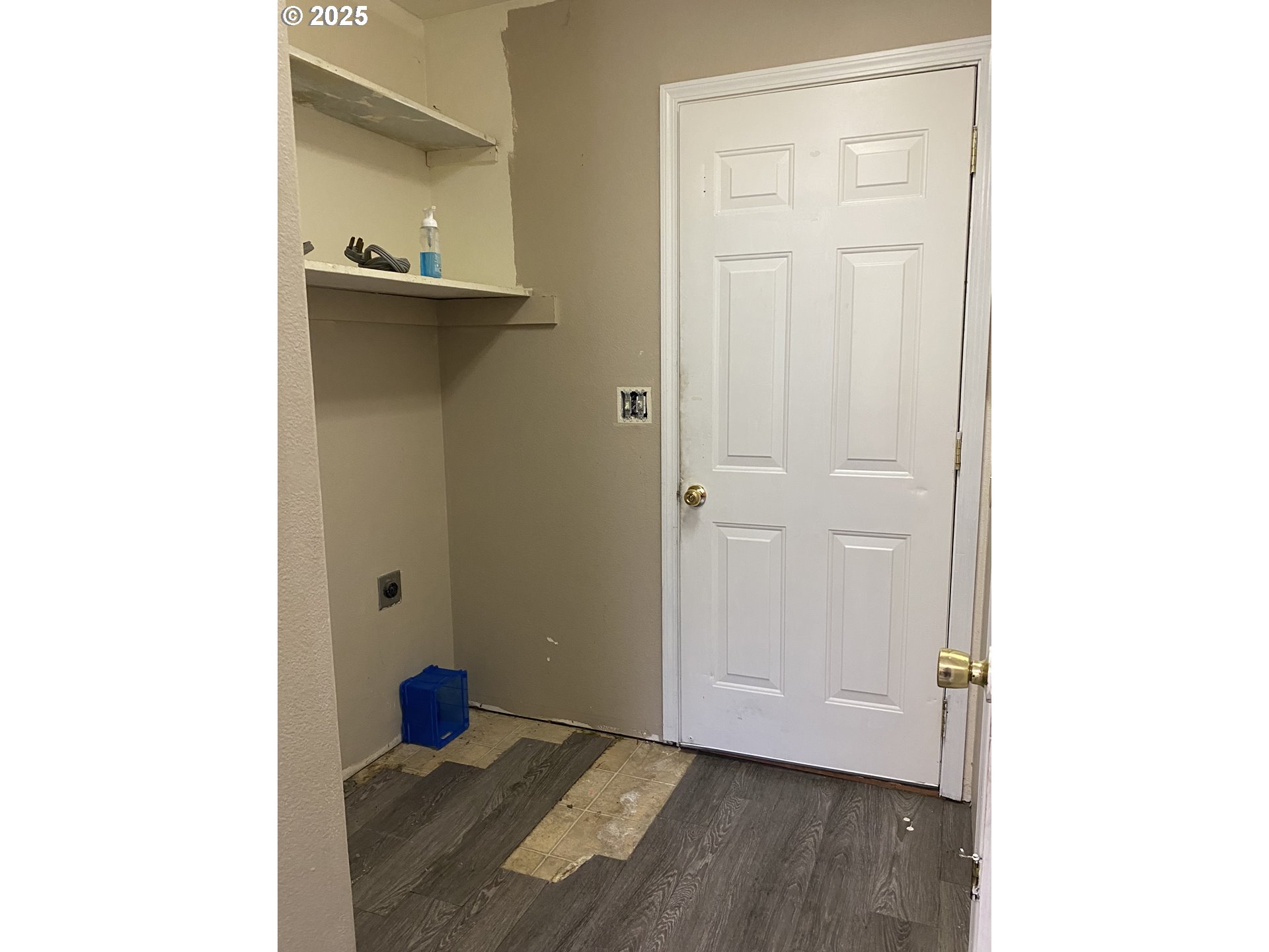 722B Pioneer Road, Unit A Brookings, OR 97415 - Photo 10 of 33 Gallery Image 10