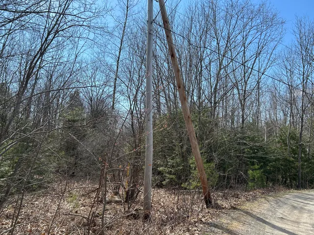 $90,000 | 8 Beaulieu Drive, Windham, ME 04062