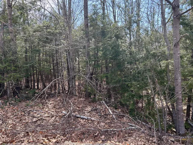 $90,000 | 8 Beaulieu Drive, Windham, ME 04062