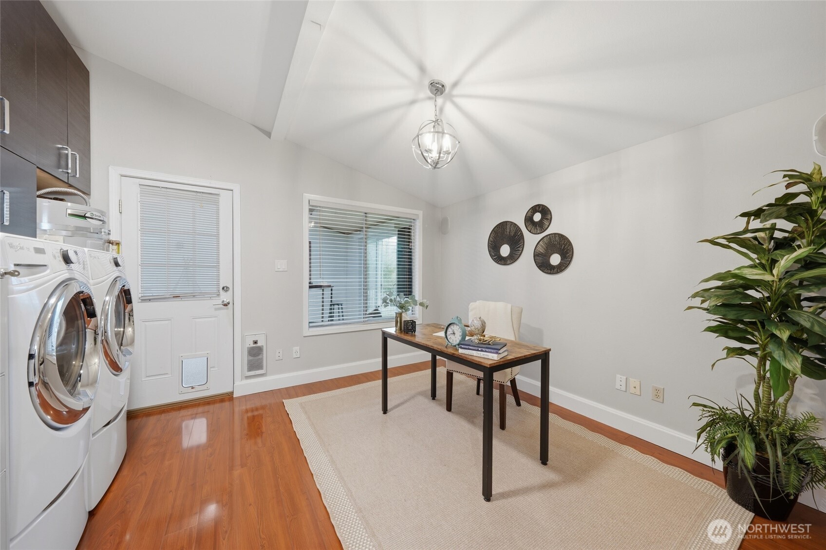 1425 Jones Avenue Northeast Renton, WA 98056 - Photo 15 of 36 a living room with furniture and a large window