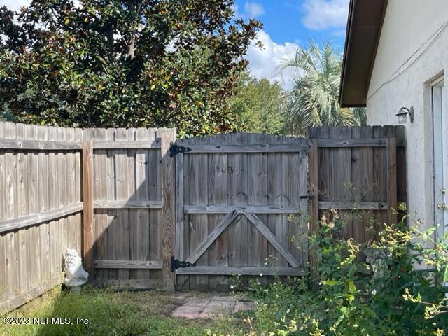 3716 Bramble Road Jacksonville, FL 32210 - Photo 33 of 40 3716 gate back yard