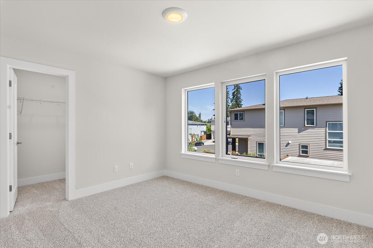 17921 Sunset Road Bothell, WA 98012 - Photo 31 of 36