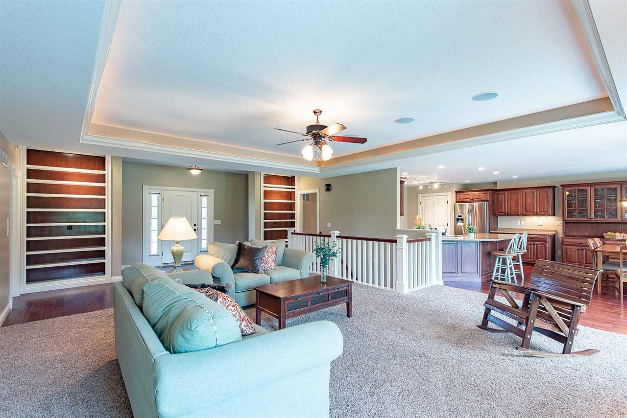 9082 Roberts Road Woodburn, IN 46797 - Photo 15 of 34 Gallery Image 15