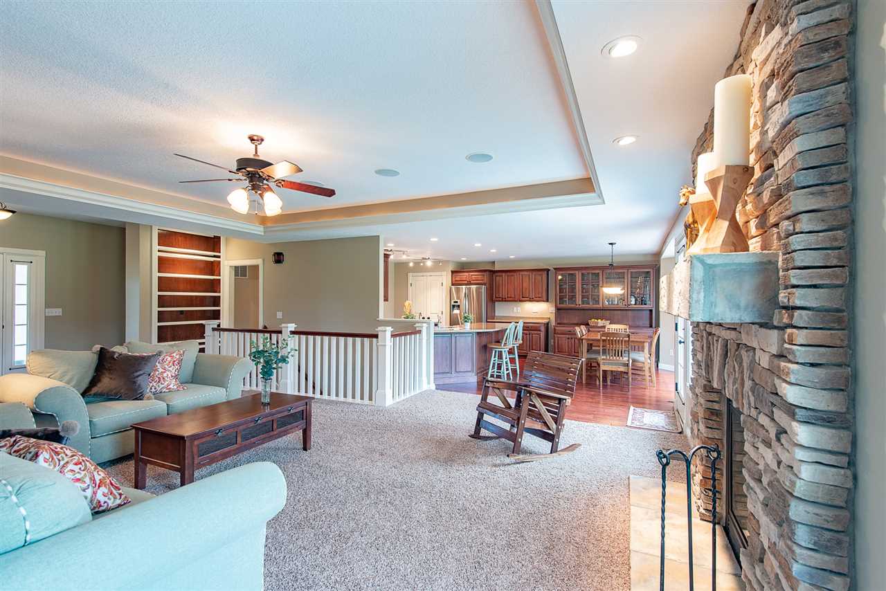9082 Roberts Road Woodburn, IN 46797 - Photo 16 of 34 Gallery Image 16