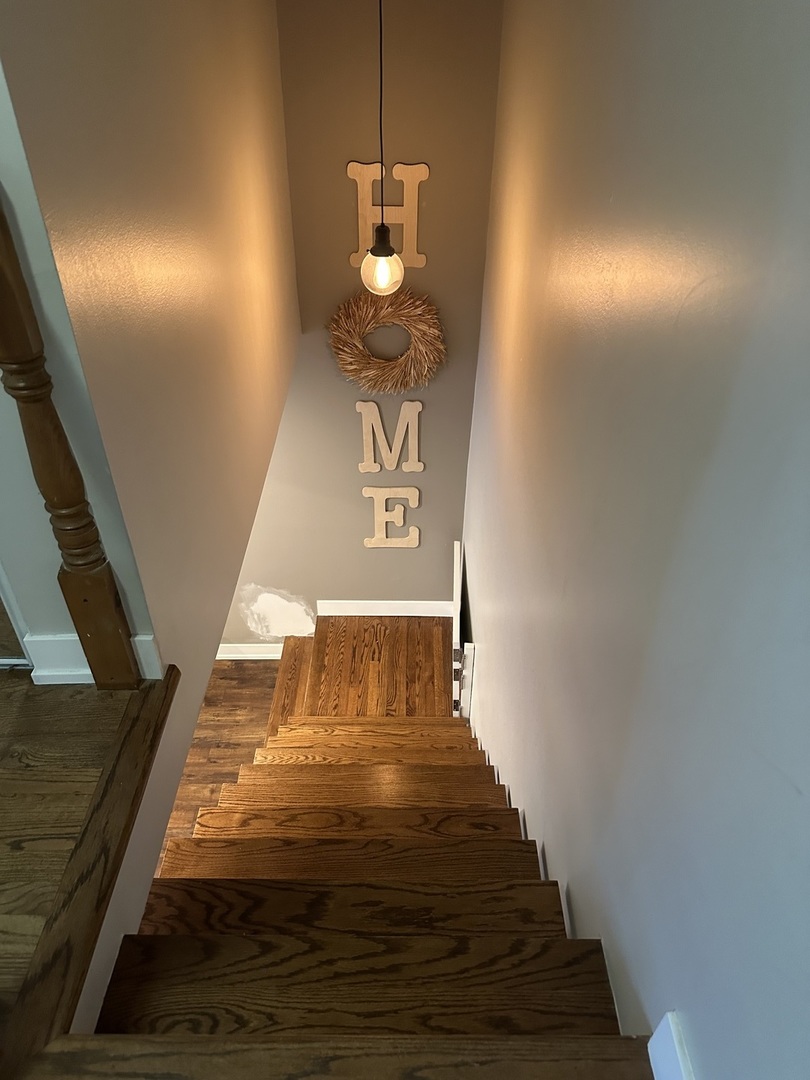 9830 Sayre Avenue, Unit 13 Chicago Ridge, IL 60415 - Photo 33 of 34 a view of entryway