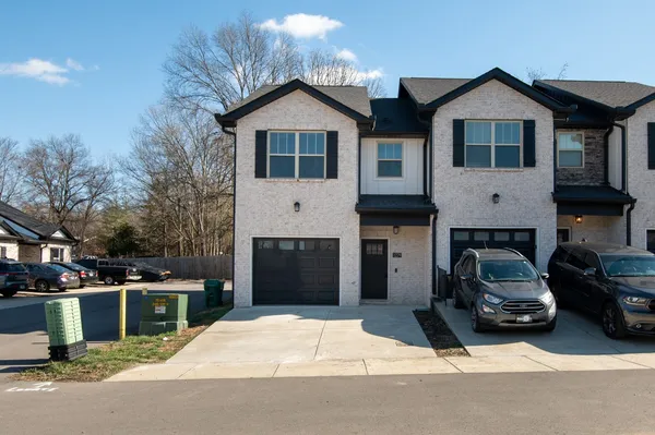 a house view with a outdoor space
