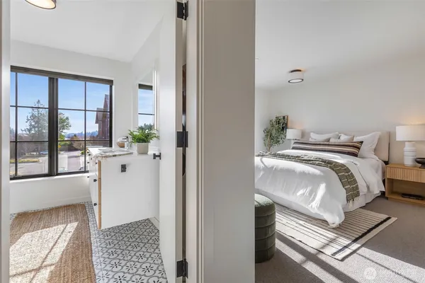 $2,168,000 | 4566 Flying Goat Avenue Northeast, Unit C220, Bainbridge Island, WA 98110