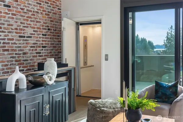 $2,168,000 | 4566 Flying Goat Avenue Northeast, Unit C220, Bainbridge Island, WA 98110