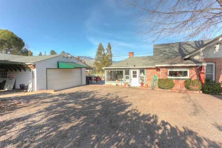 209 Crowson Road Ashland, OR 97520 - Photo 7 of 35 Gallery Image 7