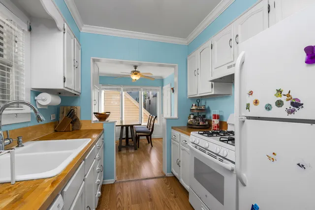 $274,900 | 21276 West Arbor Lane, Lake Zurich, IL 60047