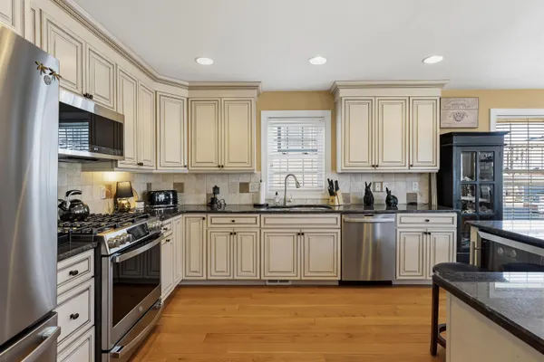 $2,250,000 | 105 49th Street, Unit 105, Sea Isle City, NJ 08243