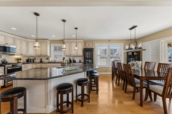 $2,250,000 | 105 49th Street, Unit 105, Sea Isle City, NJ 08243