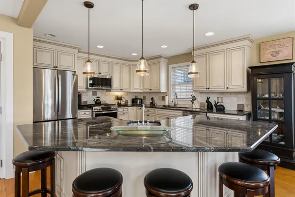 $2,250,000 | 105 49th Street, Unit 105, Sea Isle City, NJ 08243