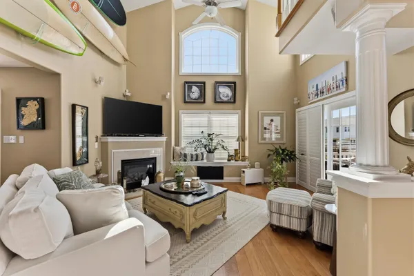 $2,250,000 | 105 49th Street, Unit 105, Sea Isle City, NJ 08243