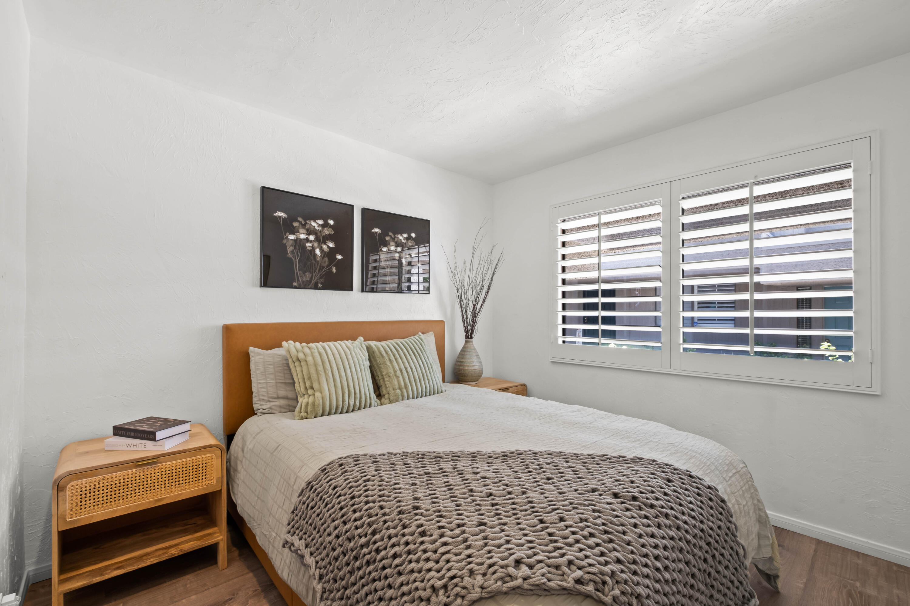 71802 Eleanora Lane Rancho Mirage, CA 92270 - Photo 25 of 40 Guest bedroom number two downstairs'