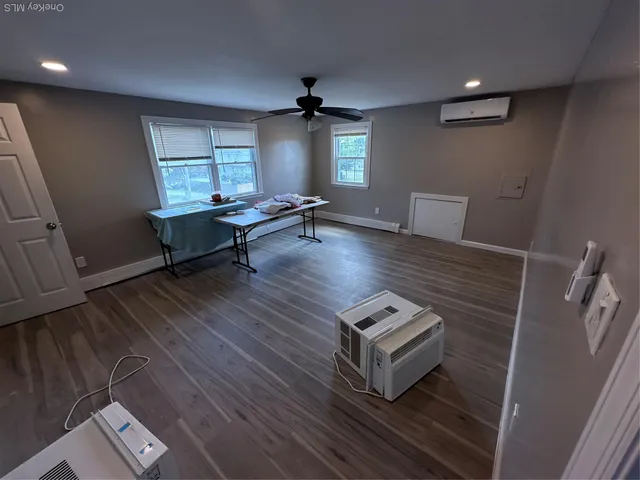 $3,800 | 15 Mida Court, Unit 2A, West Babylon, NY 11704