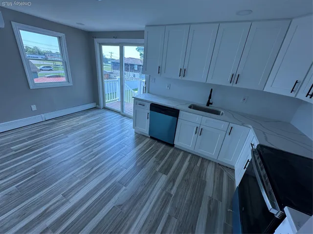 $3,800 | 15 Mida Court, Unit 2A, West Babylon, NY 11704