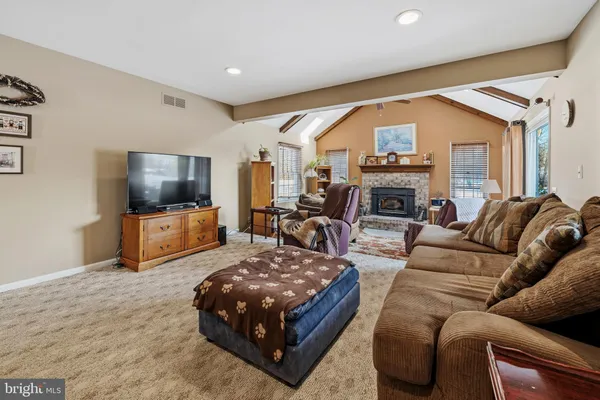 $850,000 | 4 Santina Court, Lawrenceville, NJ 08648