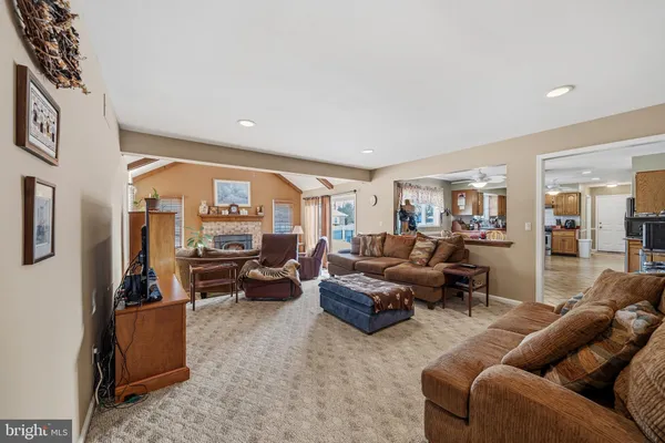 $850,000 | 4 Santina Court, Lawrenceville, NJ 08648