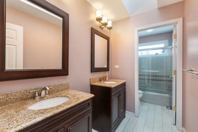 $799,000 | 1430 Country Lane, Deerfield, IL 60015