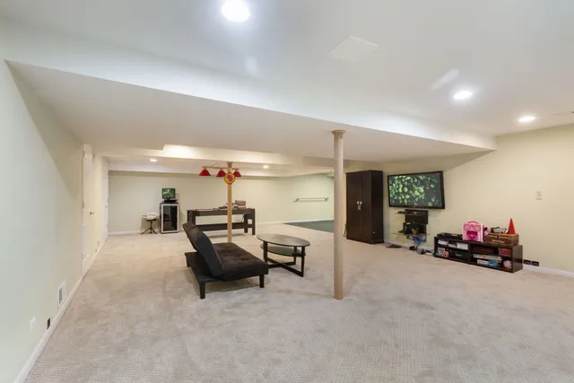 $799,000 | 1430 Country Lane, Deerfield, IL 60015