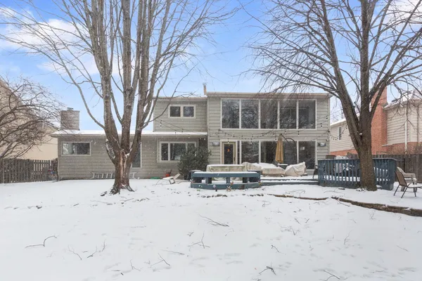 $699,900 | 1430 Country Lane, Deerfield, IL 60015