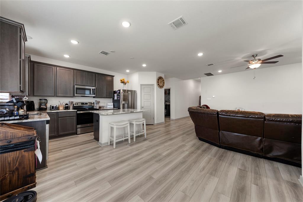 314 State Loop Troy, TX 76579 - Photo 8 of 20