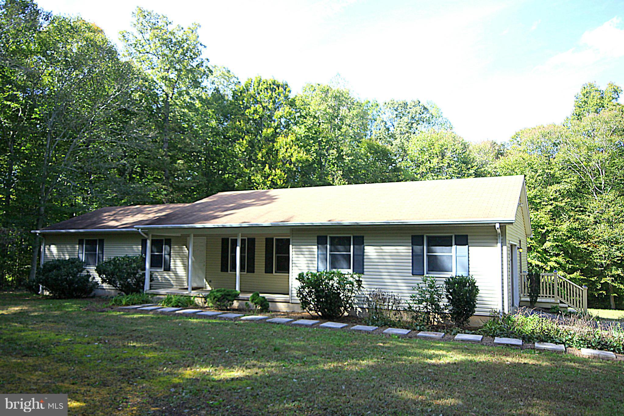 4512 Razor Hill Road Bealeton, VA 22712 - Photo 2 of 23 Your Private Paradise