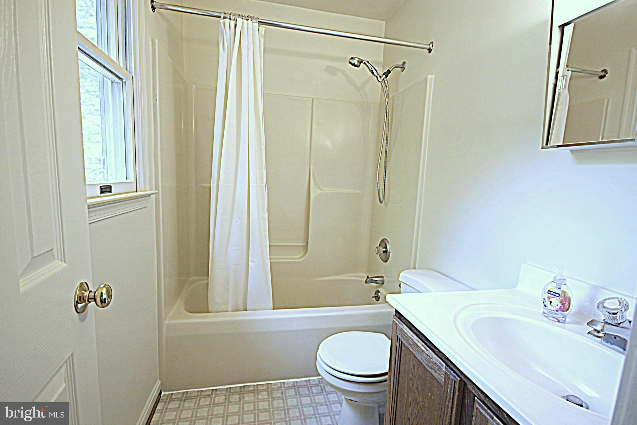 4512 Razor Hill Road Bealeton, VA 22712 - Photo 11 of 23 Fresh