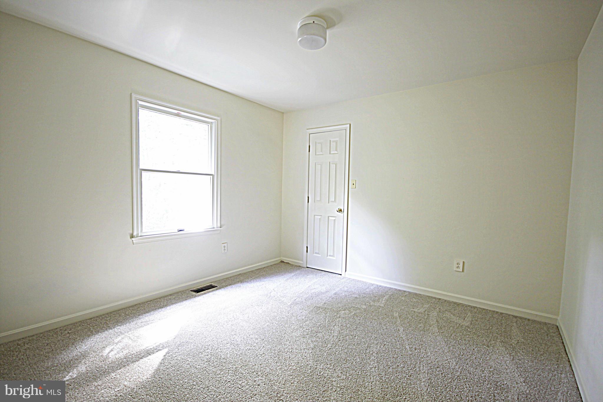 4512 Razor Hill Road Bealeton, VA 22712 - Photo 12 of 23 Bedroom #2 with New Carpet, Fresh Paint