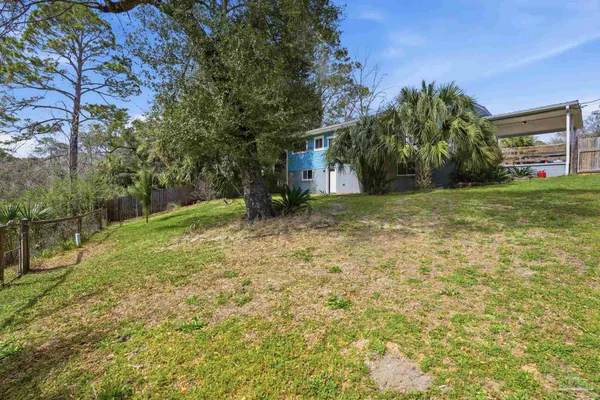 $300,000 | 6473 Lakeshore Drive, Milton, FL 32570