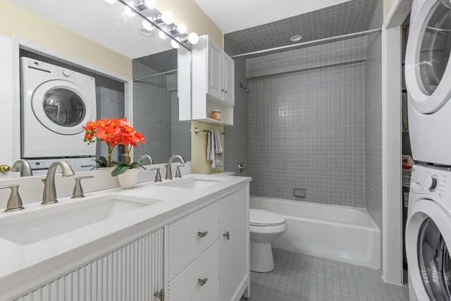 $429,900 | 500 Washington Street, Unit 201, Quincy, MA 02169