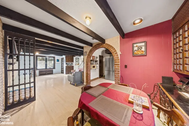 $899,000 | 75-45 Furmanville Avenue | Middle Village