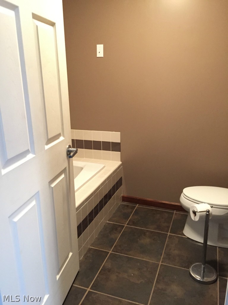 129 Shore Line Avenue Northwest Canton, OH 44708 - Photo 20 of 24 Gallery Image 20