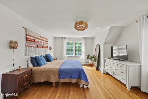 $445,000 | 76 Kenilworth Street, Pittsfield, MA 01201