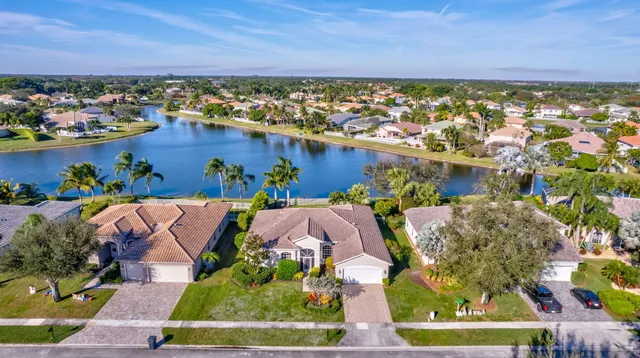 $5,000 | 11223 Edgewater Circle, Wellington, FL 33414
