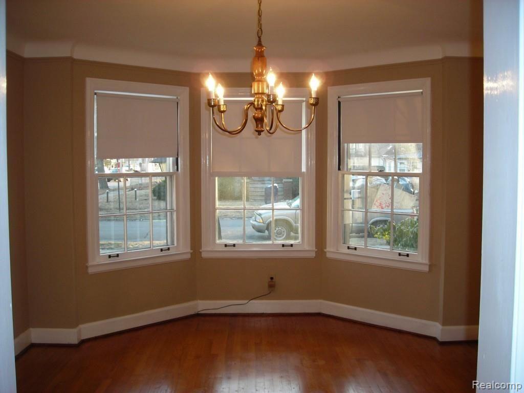 63 Walnut Street River Rouge, MI 48218 - Photo 4 of 13 DSCN1022.jpg