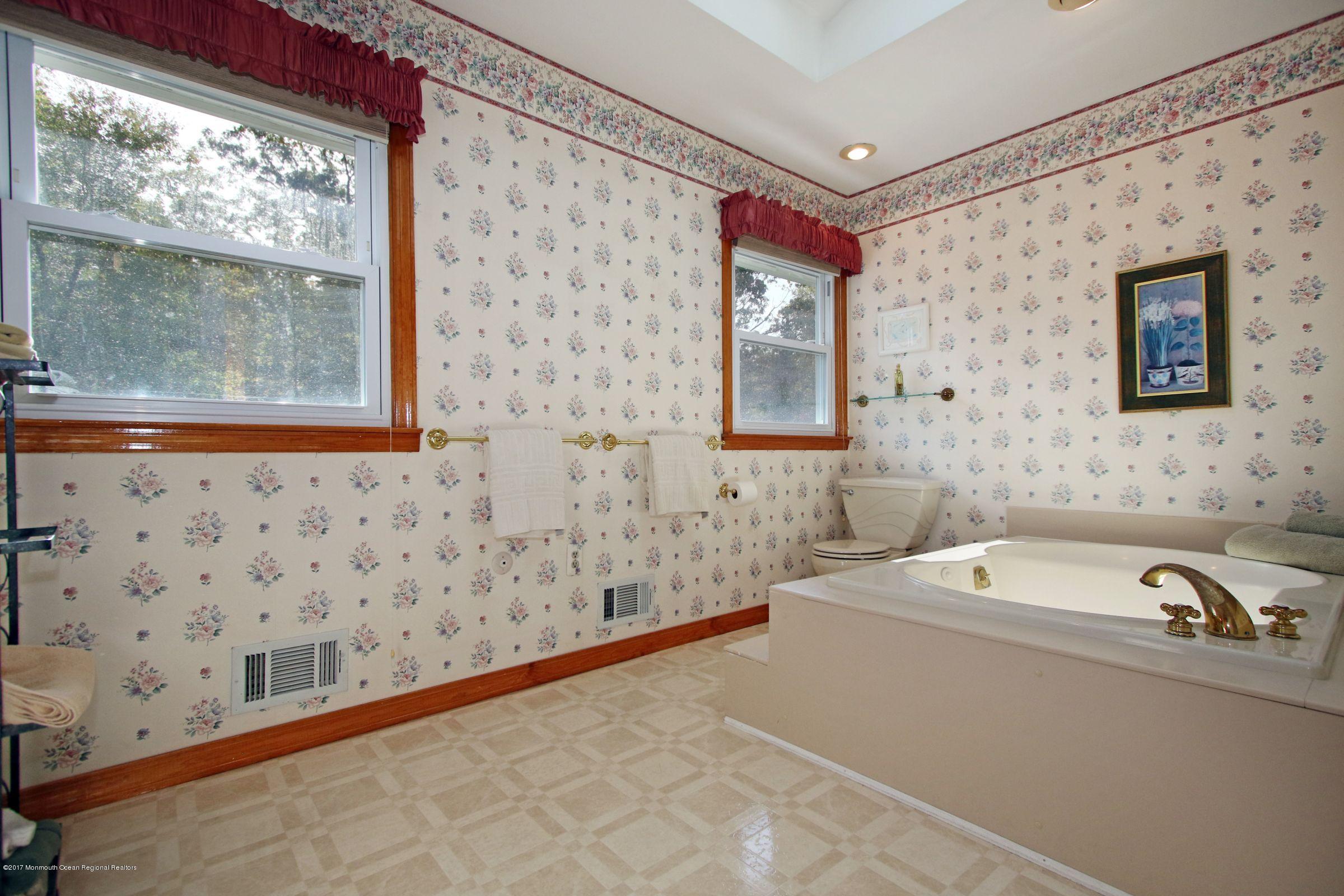 204 B Shark River Road Eatontown, NJ 07724 - Photo 31 of 42 Master Bath
